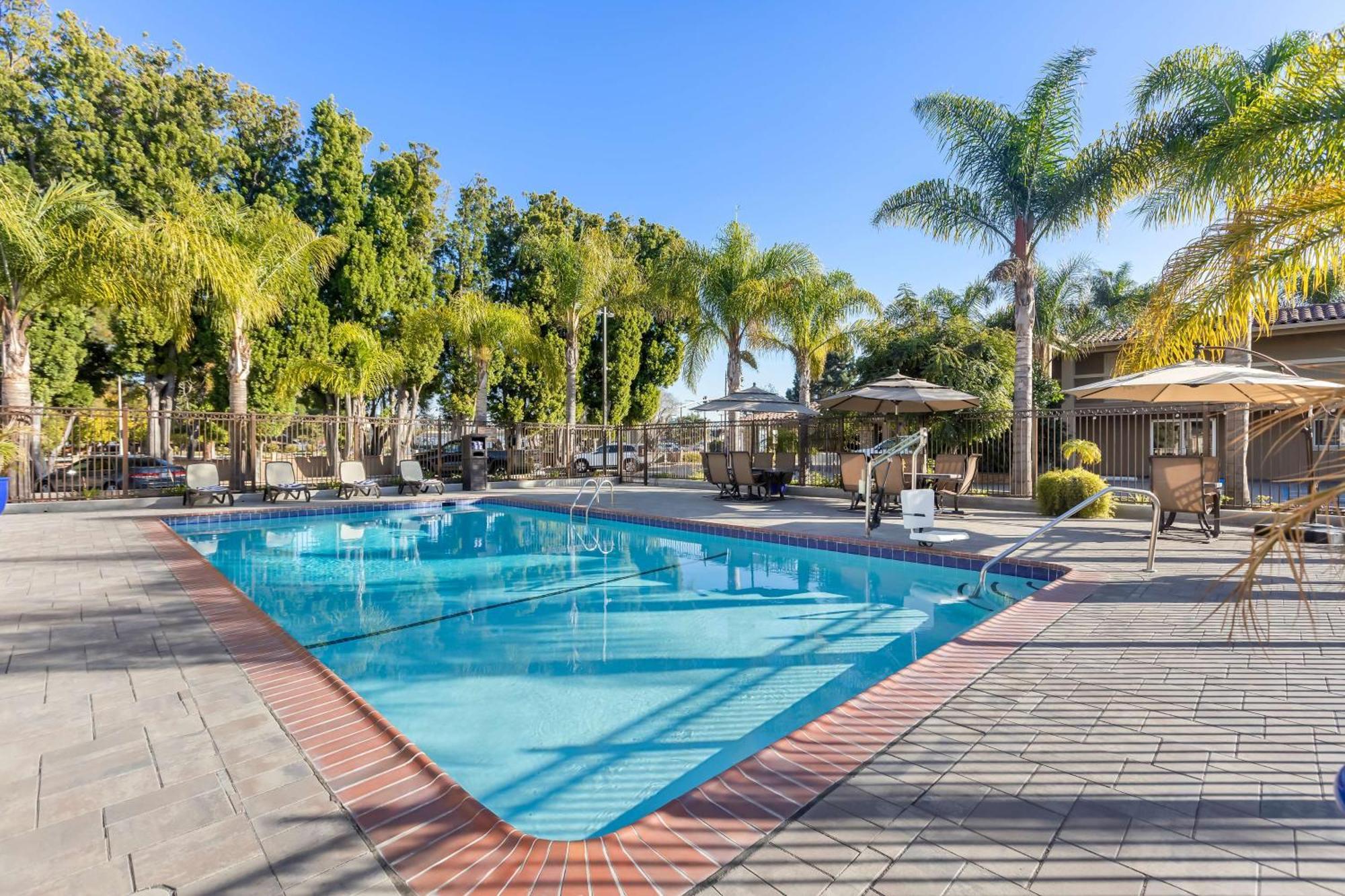 Best Western University Inn Santa Clara Exterior foto